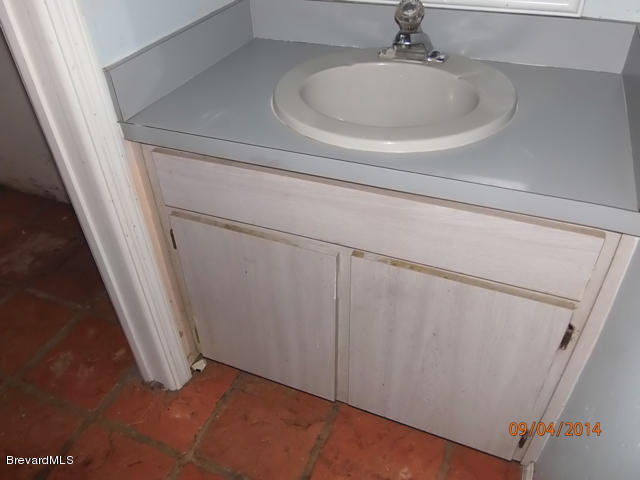 4775 Doreen Road Cocoa, FL 32927 - Photo 7 of 11 Master Bathroom Vanity
