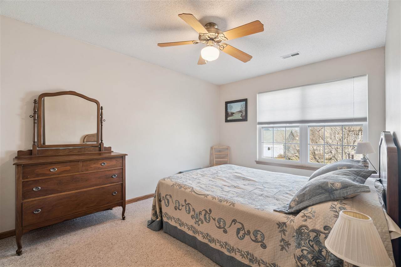 7013 Pleasant Ridge Drive Southwest Cedar Rapids, IA 52404 - Photo 23 of 51 Gallery Image 23