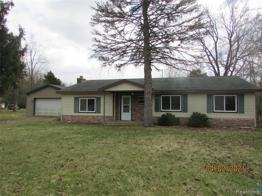 8191 West Mt Morris Road Flushing, MI 48433 - Photo 2 of 26