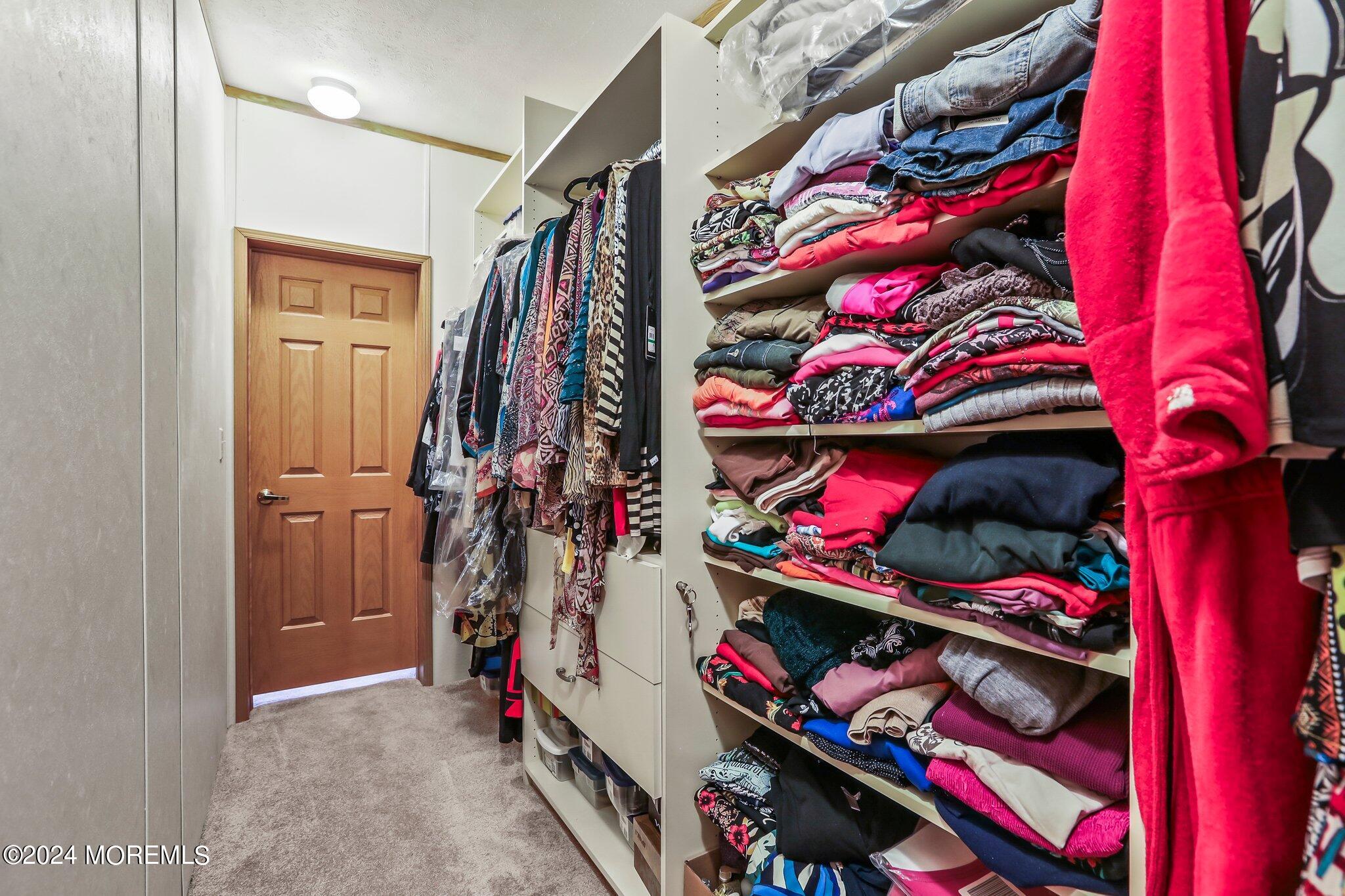 60 Silvermeade Drive Freehold, NJ 07728 - Photo 17 of 19 26-web-or-mls-085A1431