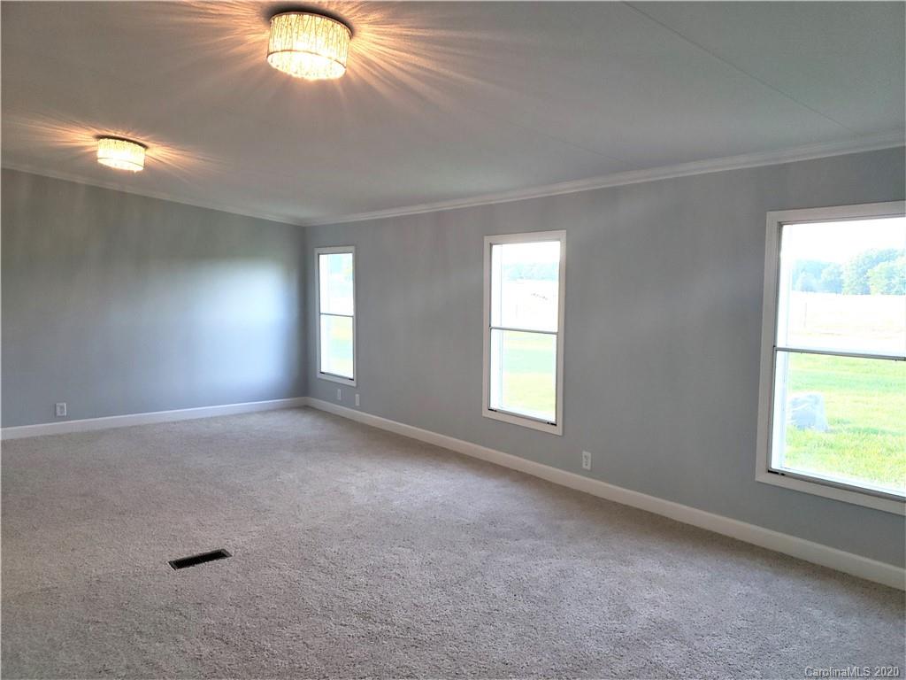 145 Hub Carpenter Road Bessemer City, NC 28016 - Photo 14 of 27 Gallery Image 14