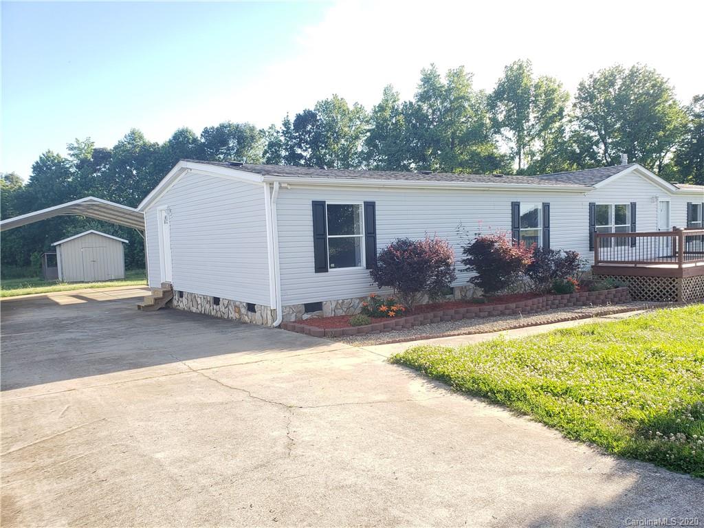 145 Hub Carpenter Road Bessemer City, NC 28016 - Photo 3 of 27 Gallery Image 3