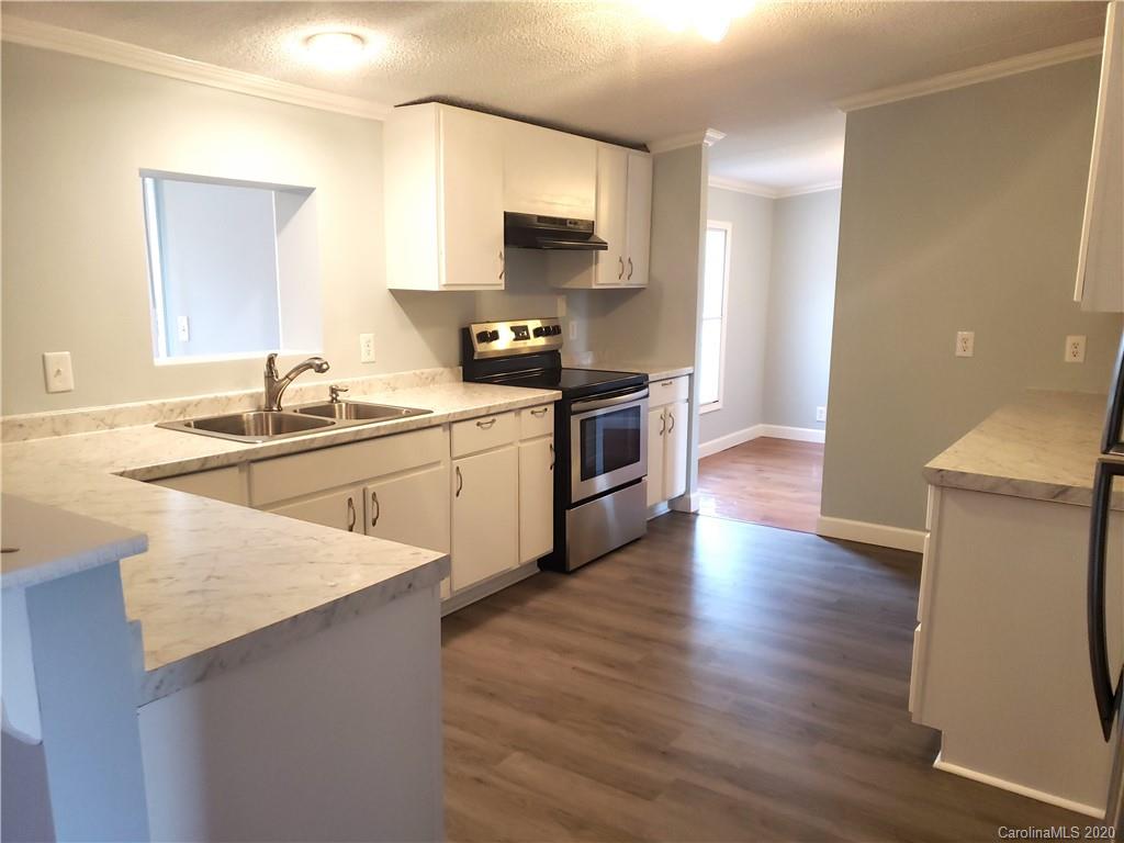 145 Hub Carpenter Road Bessemer City, NC 28016 - Photo 8 of 27 Gallery Image 8