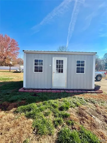 $199,900 | 15263 County Road 604, Dexter, MO 63841