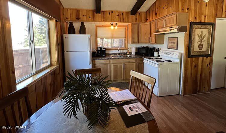 89 Rohrer Road Greer, AZ 85927 - Photo 9 of 25