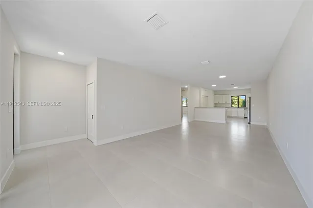 a view of empty room