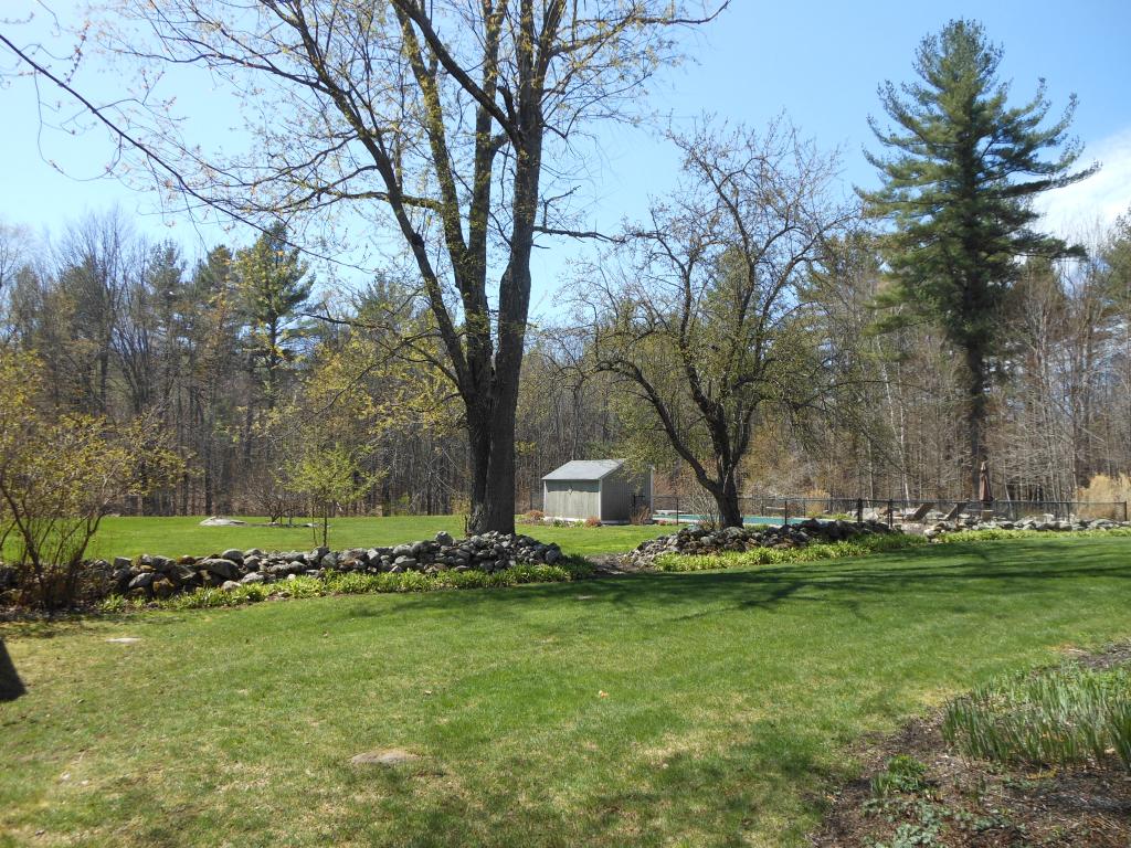 35 Hillcrest Road Goffstown, NH 03045 - Photo 2 of 26 Gallery Image 2