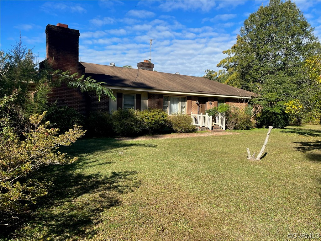 17228 Courthouse Road Yale, VA 23897 - Photo 3 of 6 Gallery Image 3