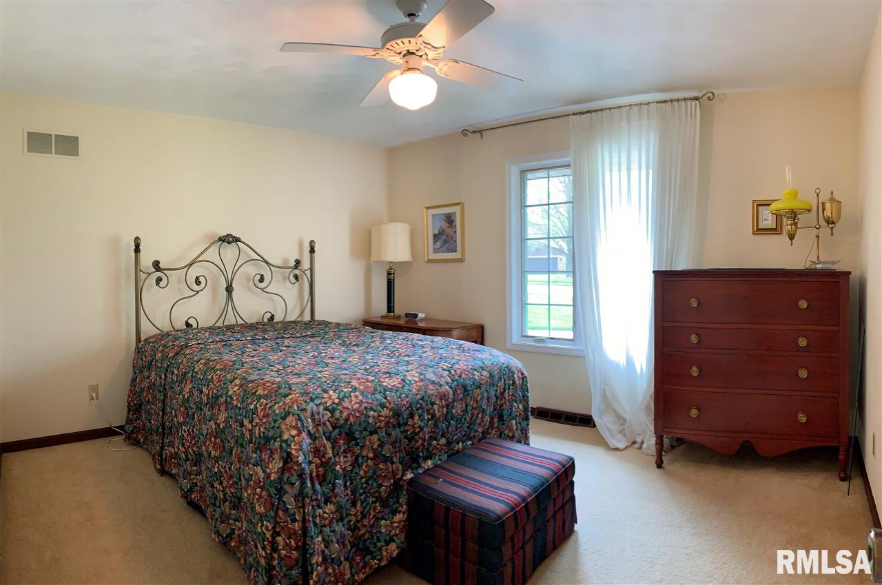 139 Maple Ridge Drive Morton, IL 61550 - Photo 27 of 36 Gallery Image 27