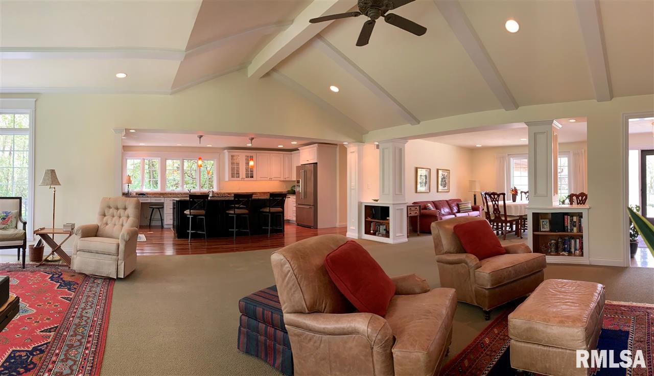 139 Maple Ridge Drive Morton, IL 61550 - Photo 3 of 36 Gallery Image 3