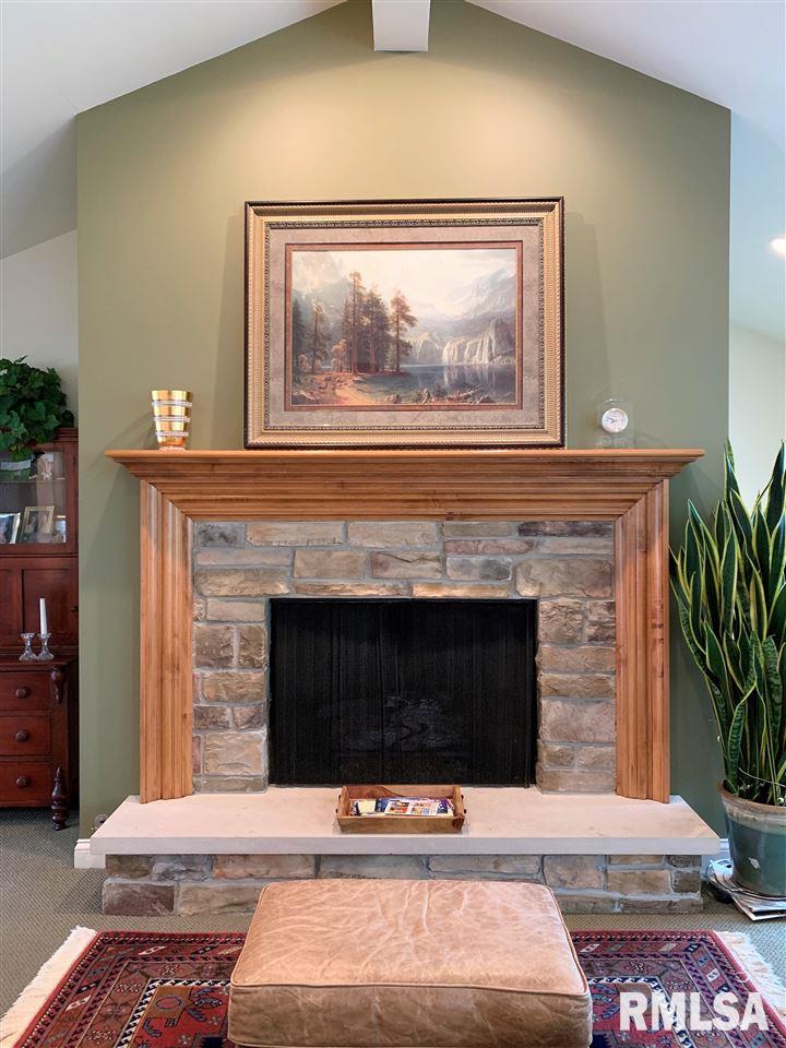 139 Maple Ridge Drive Morton, IL 61550 - Photo 4 of 36 Gallery Image 4