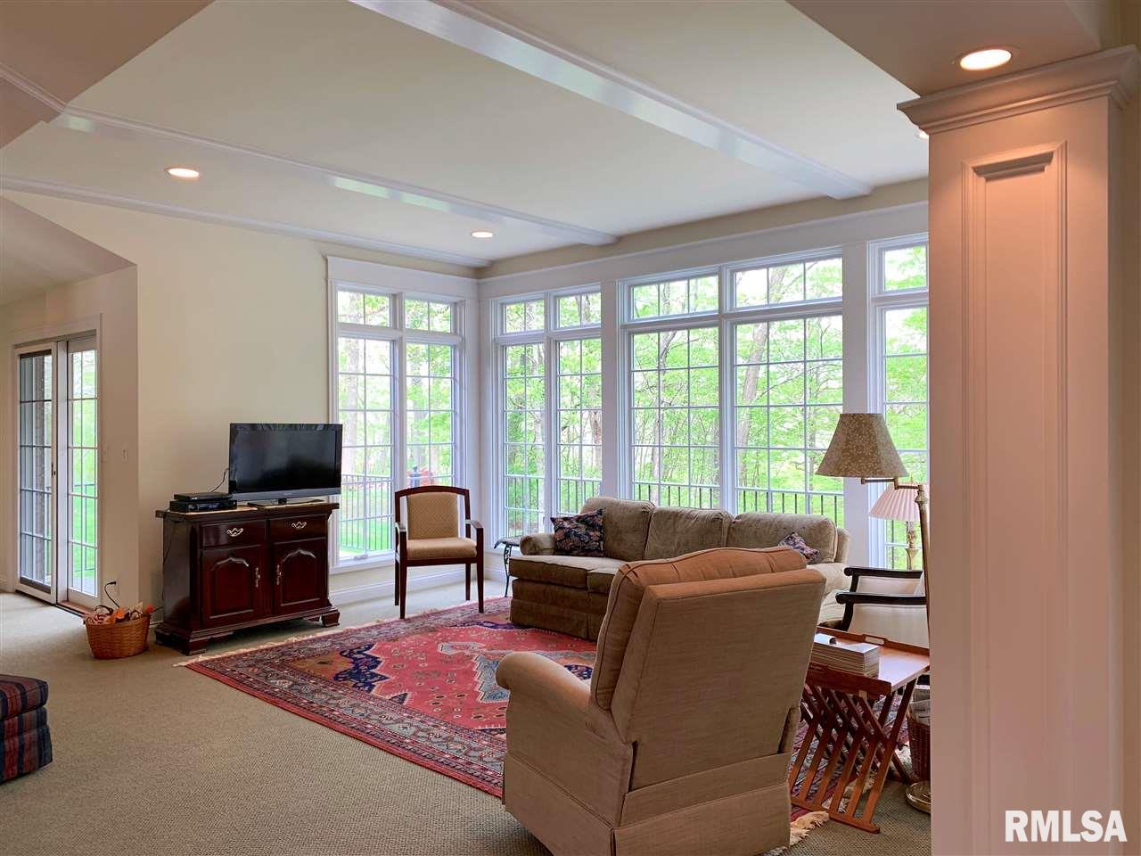 139 Maple Ridge Drive Morton, IL 61550 - Photo 8 of 36 Gallery Image 8