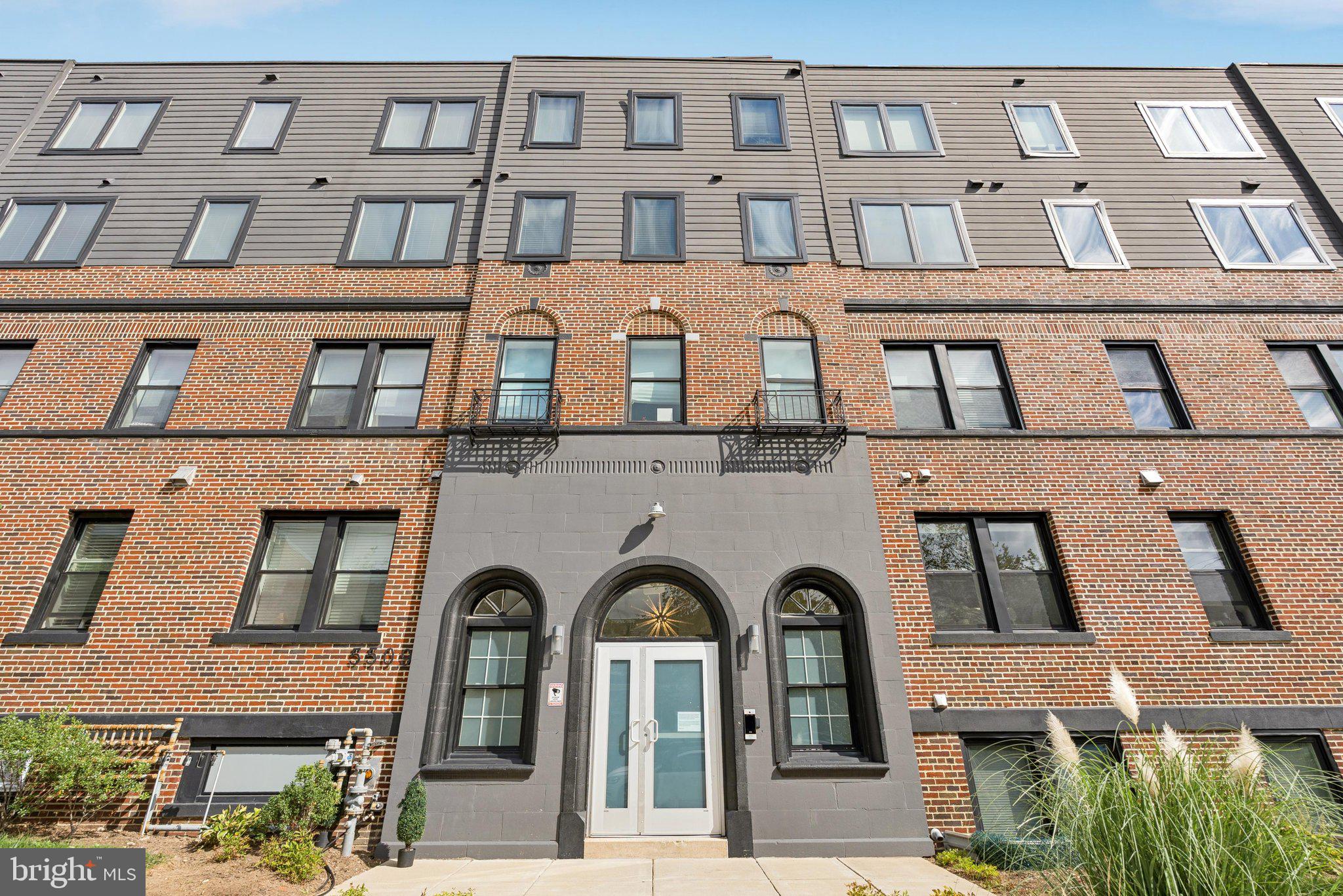 839 Kennedy Street Northwest, Unit 105 Washington, DC 20011 - Photo 18 of 21 a front view of a building