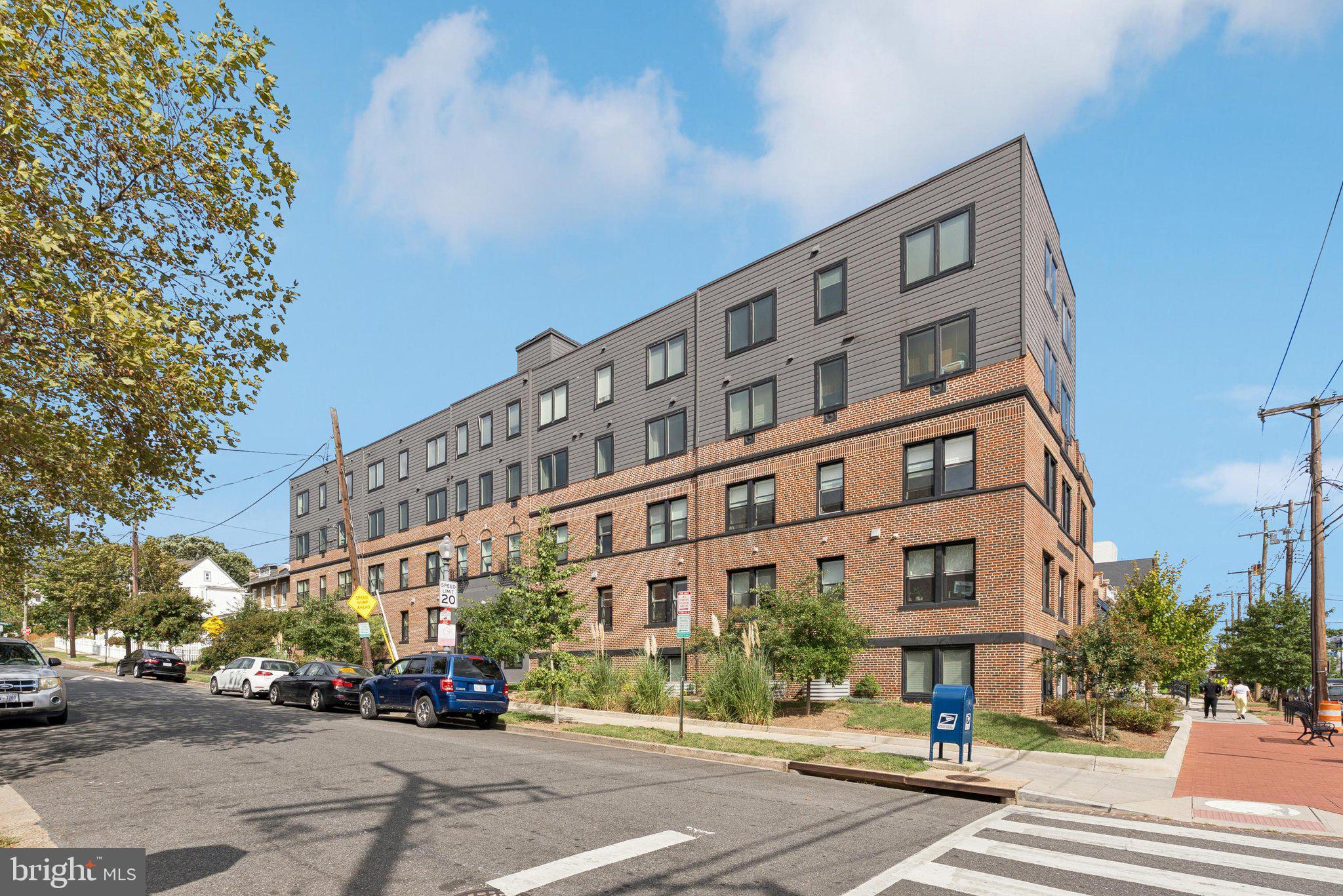 839 Kennedy Street Northwest, Unit 105 Washington, DC 20011 - Photo 20 of 21 a front view of a building