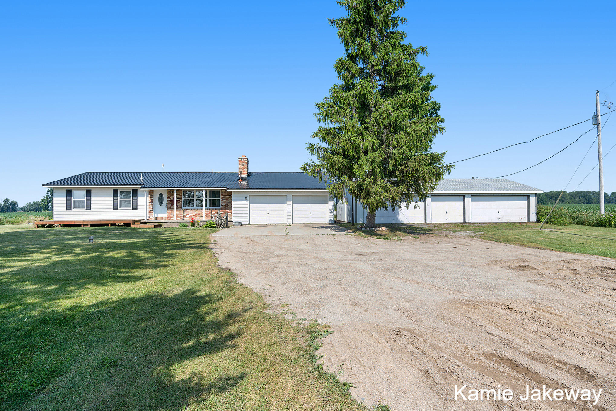 2123 North Amble Road Coral, MI 49322 - Photo 2 of 47 2123NAmbleRd_54