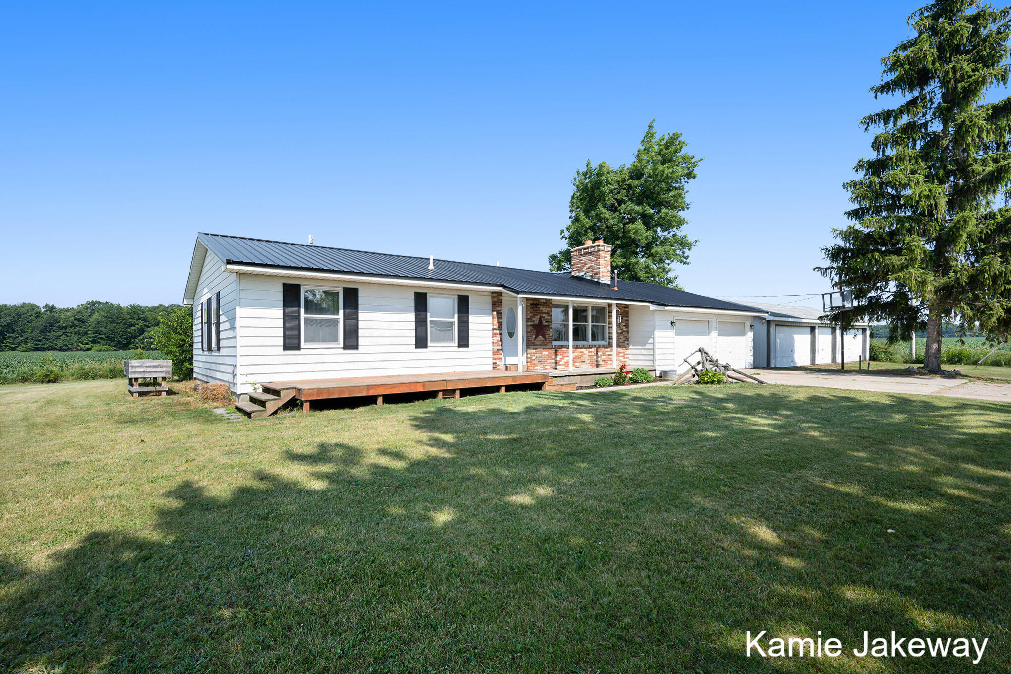 2123 North Amble Road Coral, MI 49322 - Photo 8 of 47 2123NAmbleRd_53