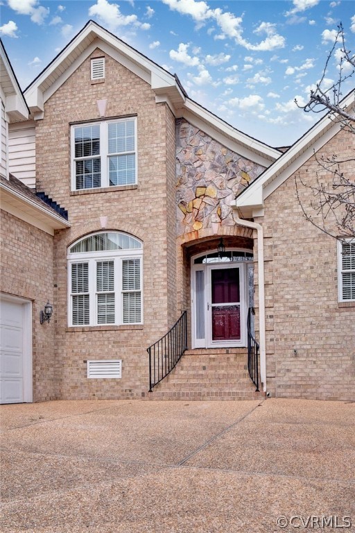 3032 Ridge Drive Toano, VA 23168 - Photo 2 of 24 Gallery Image 2
