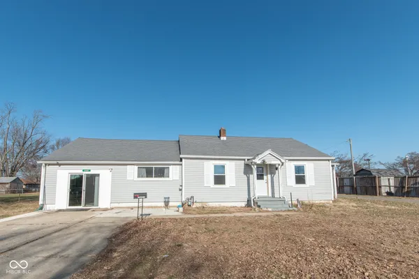 $1,600 | 2822 22nd Street, Columbus, IN 47201
