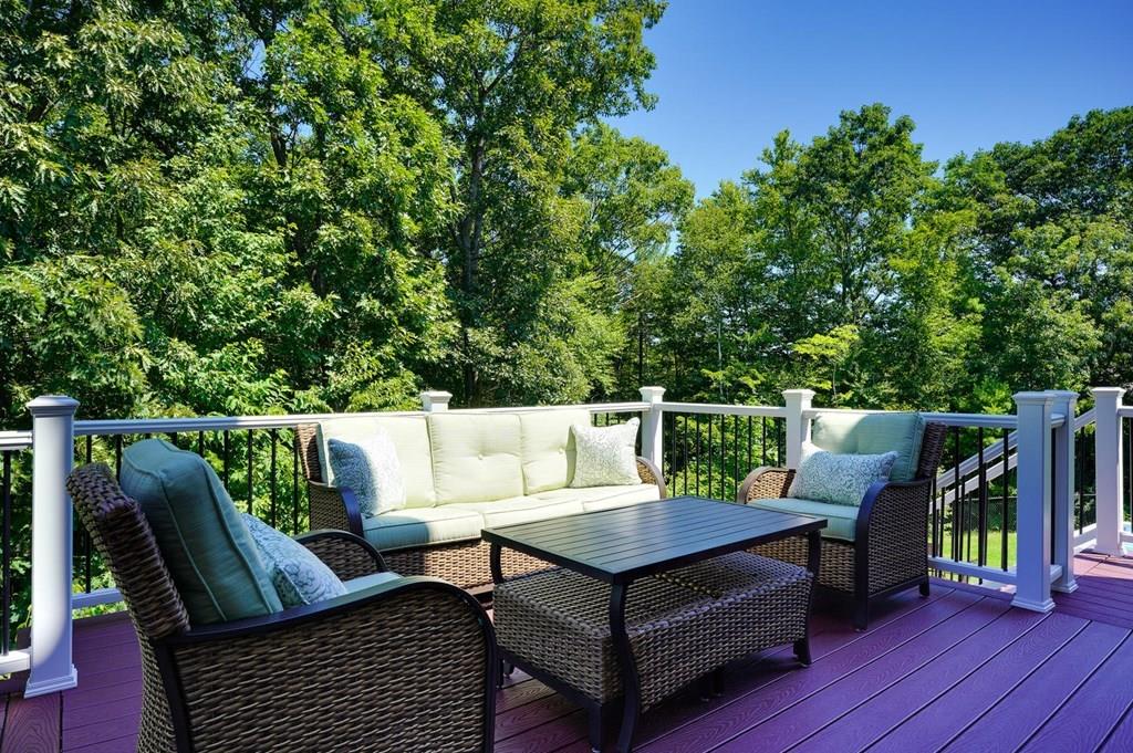 11 West Ledge Road Clinton, MA 01510 - Photo 7 of 34 Gallery Image 7