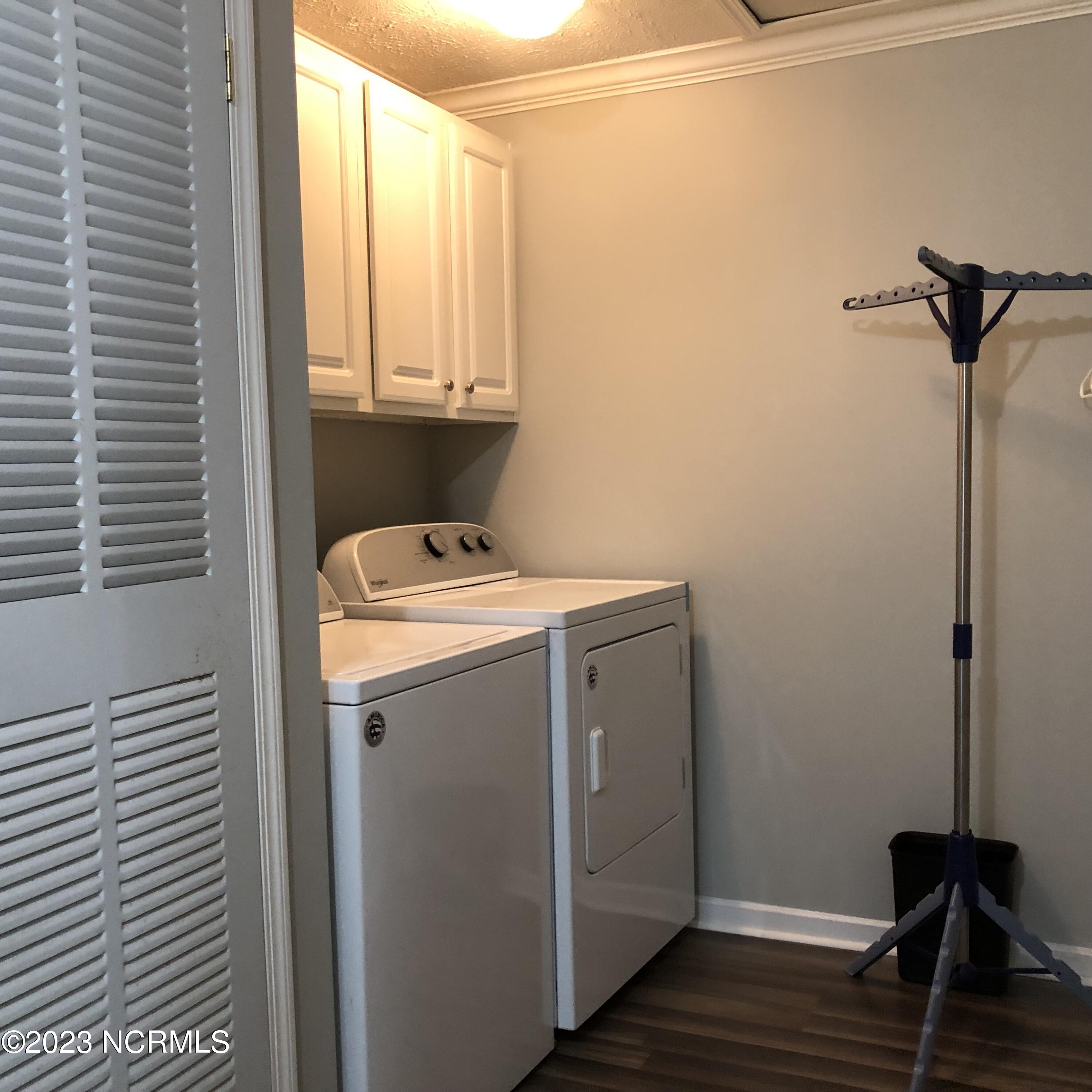 1890 Becton Farm Road Kinston, NC 28501 - Photo 15 of 30 Laundry Room