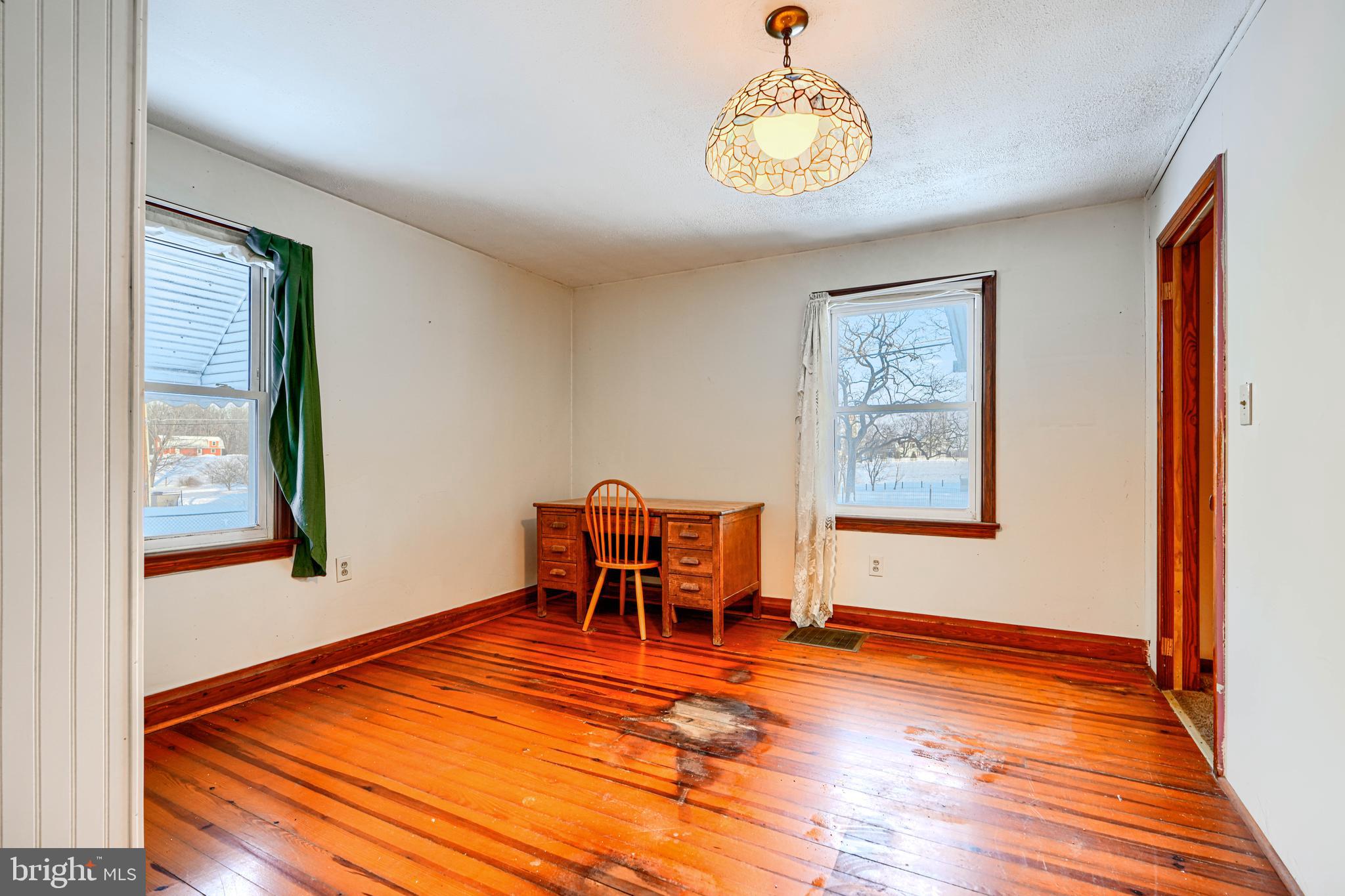 11314 Sword Road Williamsport, MD 21795 - Photo 10 of 25