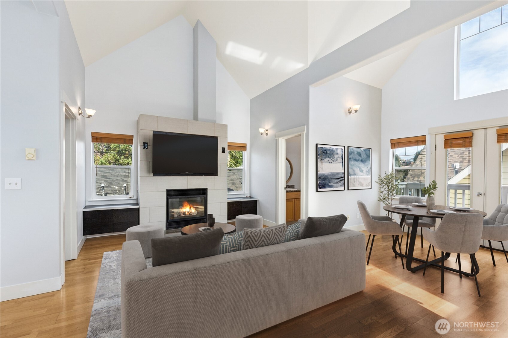 5907 40th Avenue Southwest, Unit A Seattle, WA 98136 - Photo 3 of 20