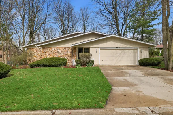 $474,900 | 4615 South Delphine Drive, New Berlin, WI 53151