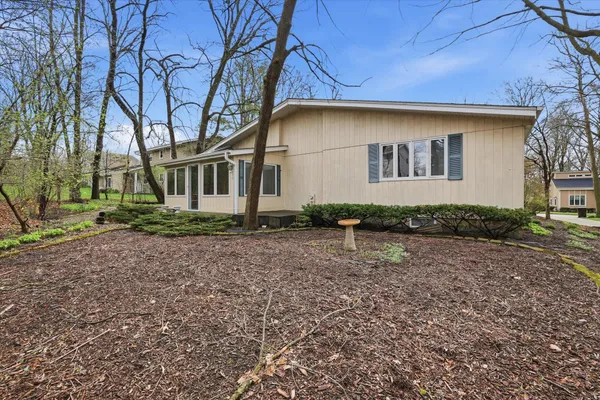 $474,900 | 4615 South Delphine Drive, New Berlin, WI 53151