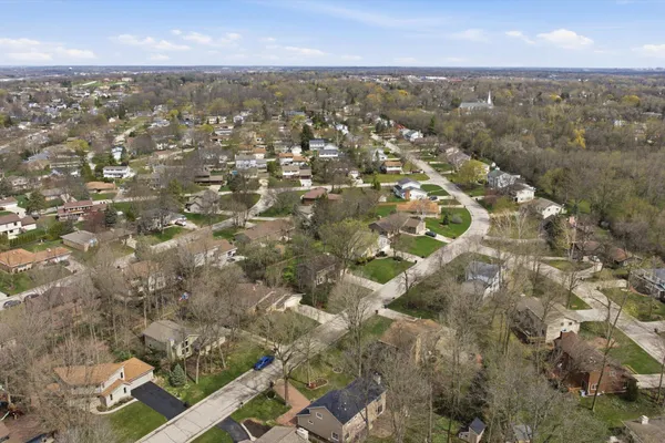$474,900 | 4615 South Delphine Drive, New Berlin, WI 53151