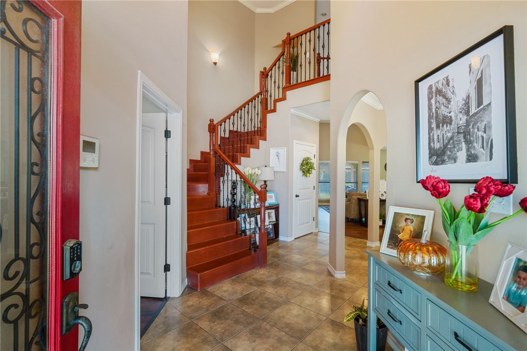 8226 Azimuth Court Corpus Christi, TX 78414 - Photo 3 of 32