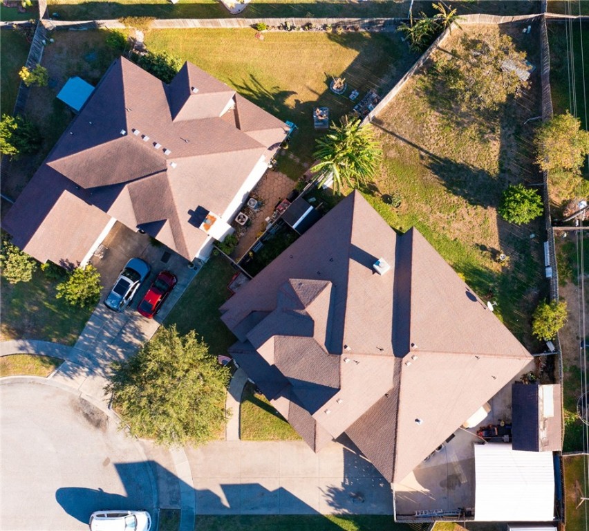 8226 Azimuth Court Corpus Christi, TX 78414 - Photo 31 of 32 an aerial view of residential houses with yard