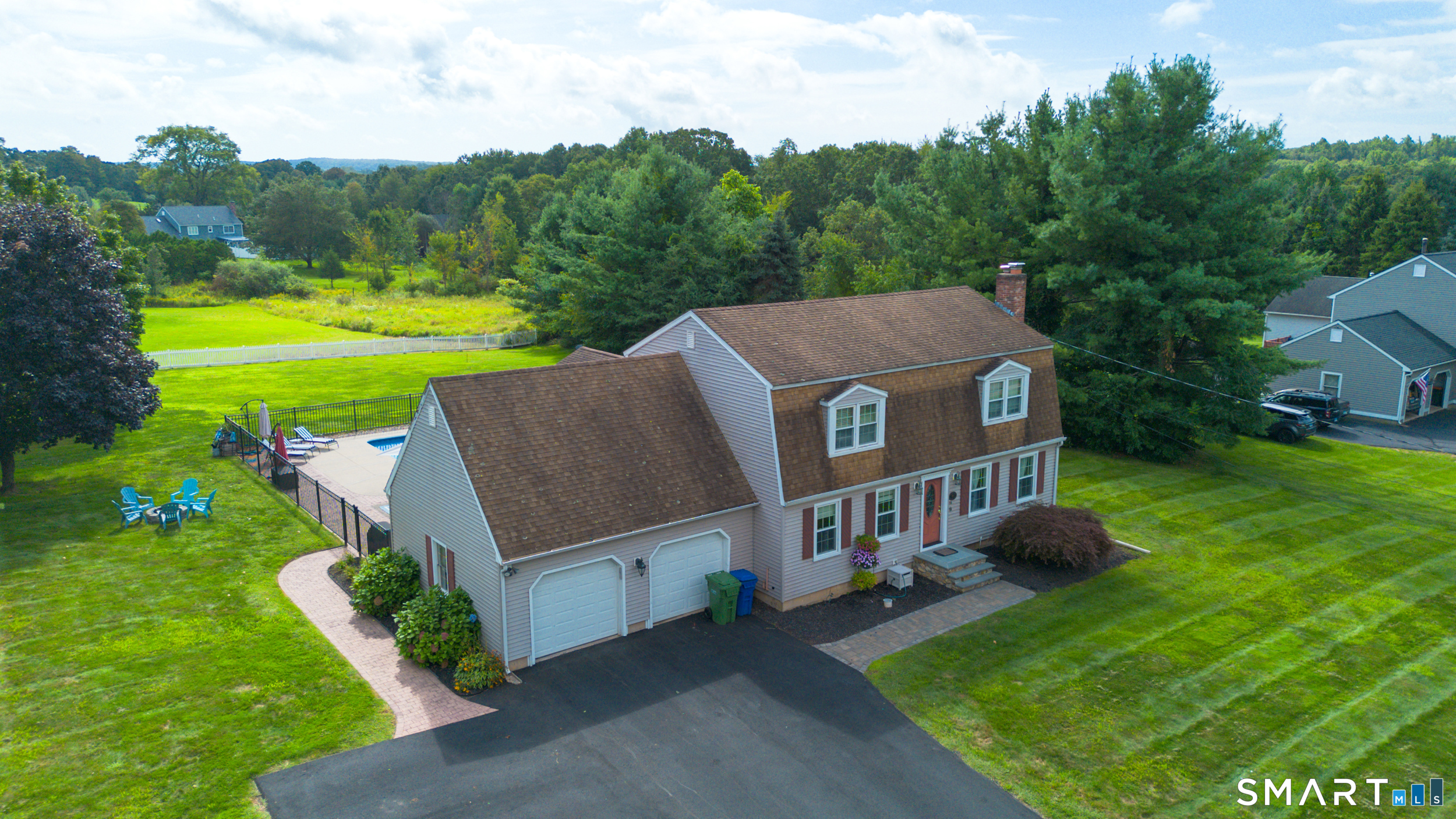 16 Quigley Road Wallingford, CT 06492 - Photo 2 of 40