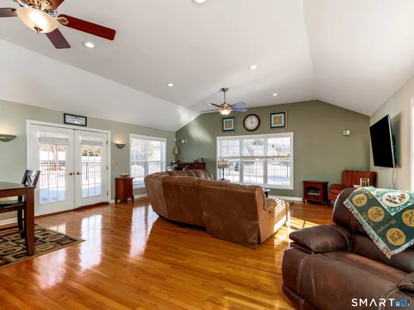 $729,900 | 16 Quigley Road, Wallingford, CT 06492