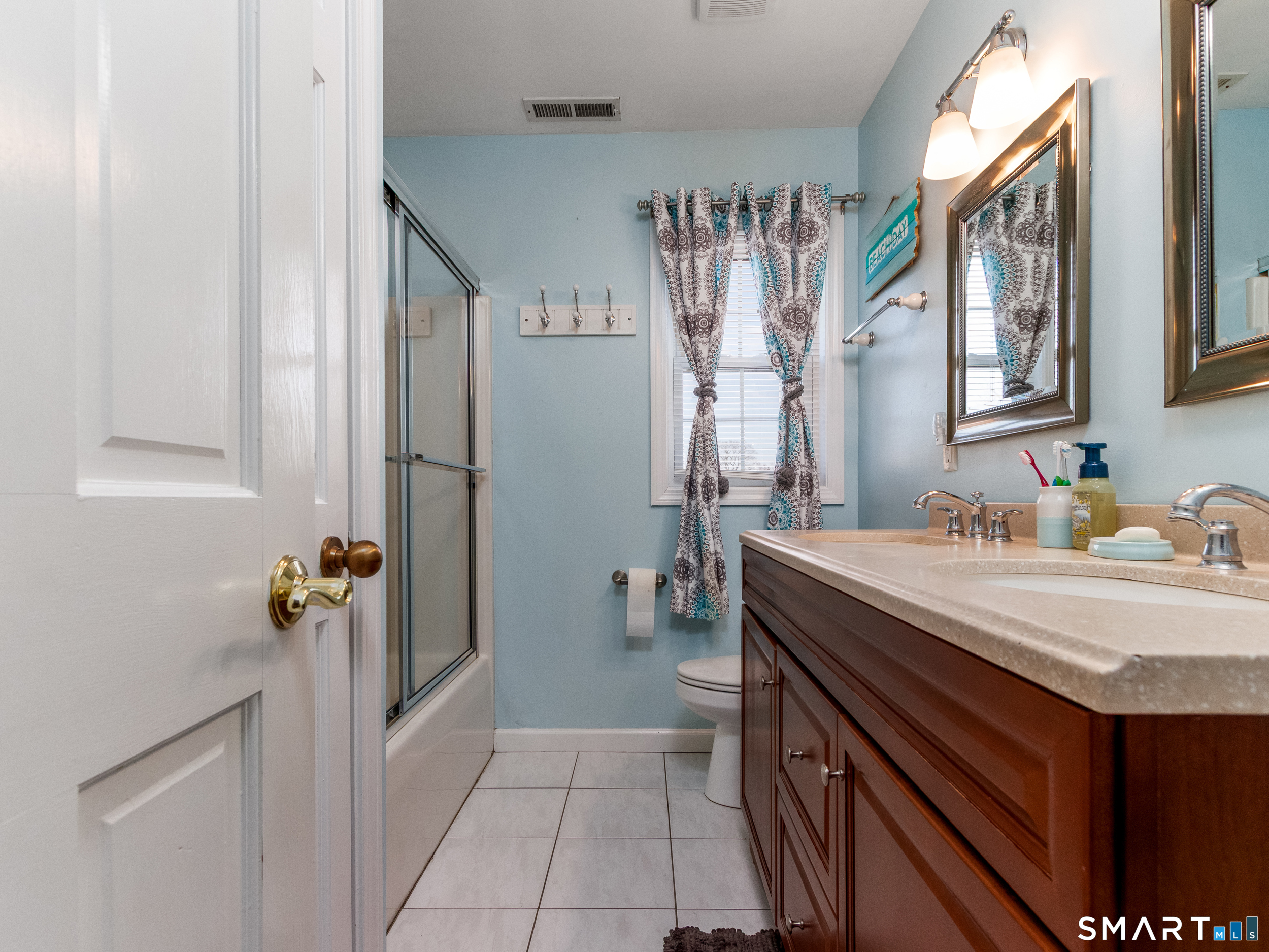 16 Quigley Road Wallingford, CT 06492 - Photo 34 of 40