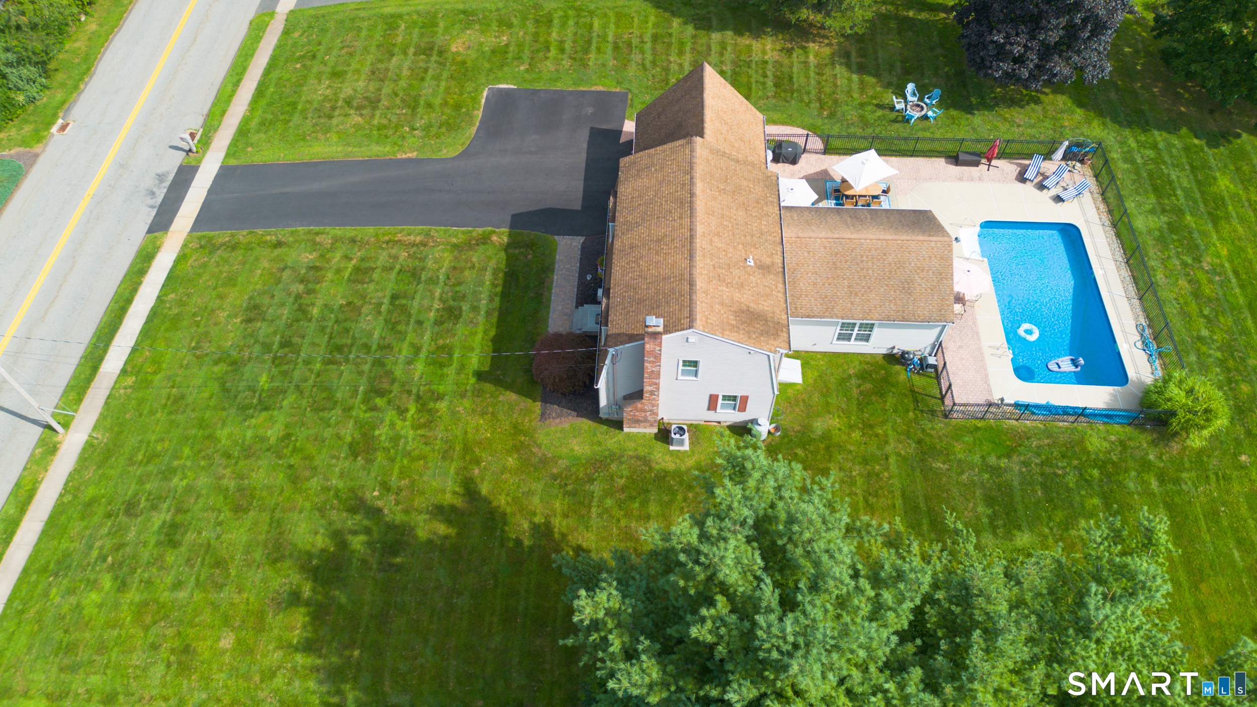 16 Quigley Road Wallingford, CT 06492 - Photo 5 of 40