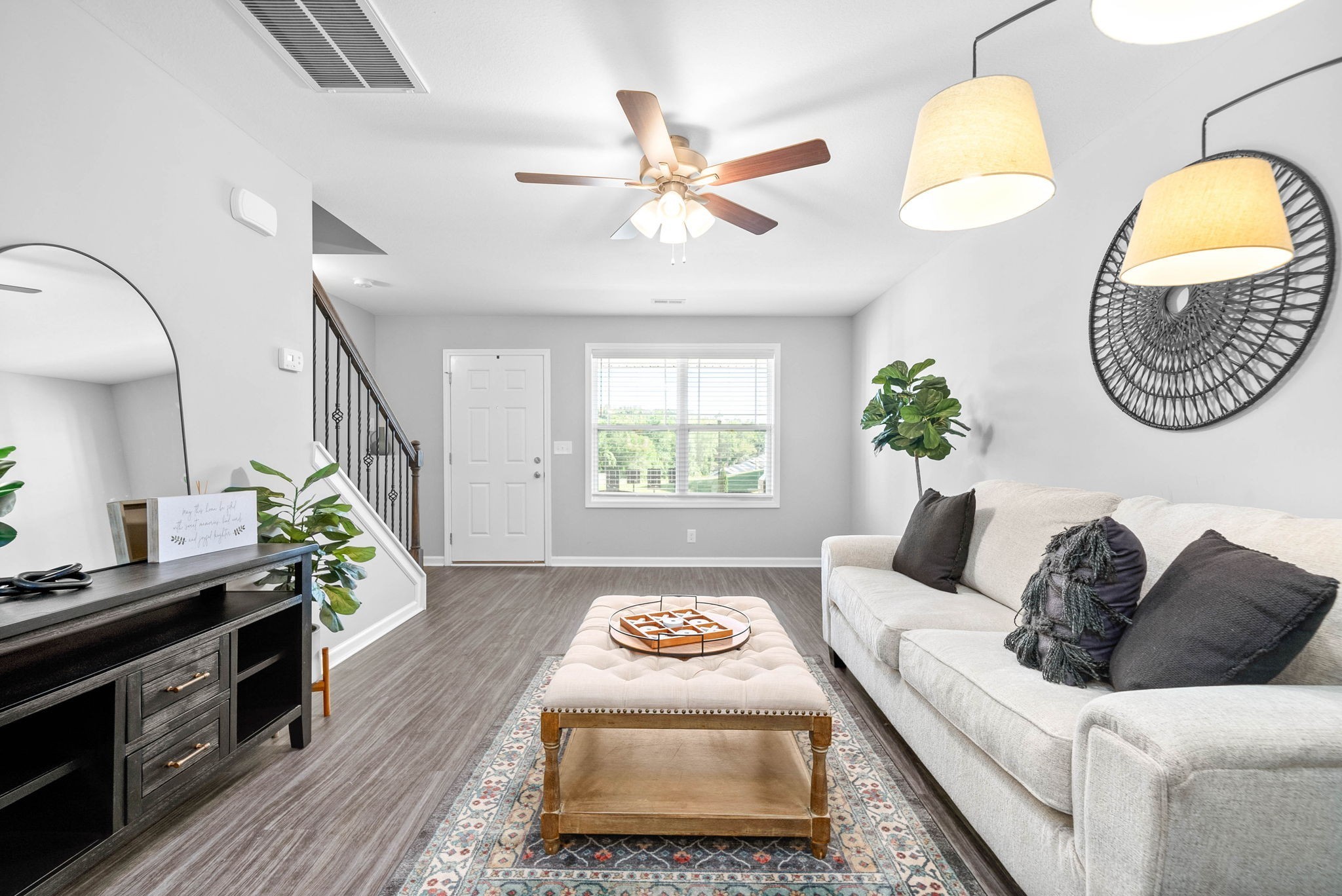 102 Davis Ridge Lane Clarksville, TN 37040 - Photo 8 of 27 a living room with furniture and a table