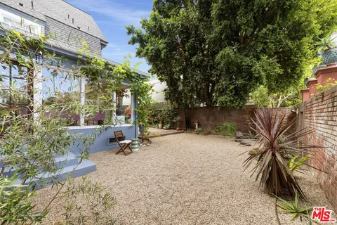 $1,695,000 | 2248 South Hobart Boulevard, Los Angeles, CA 90018