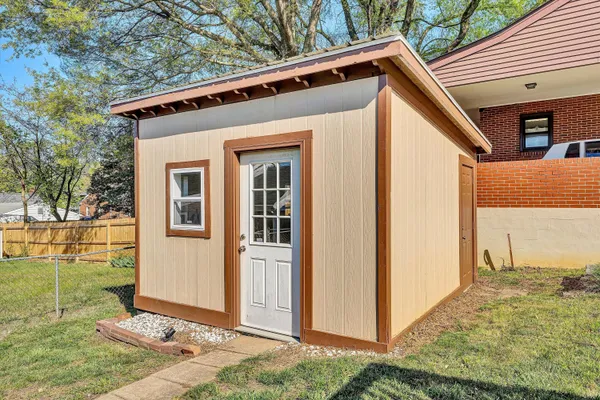 $239,900 | 903 Marston Street, Salem, VA 24153