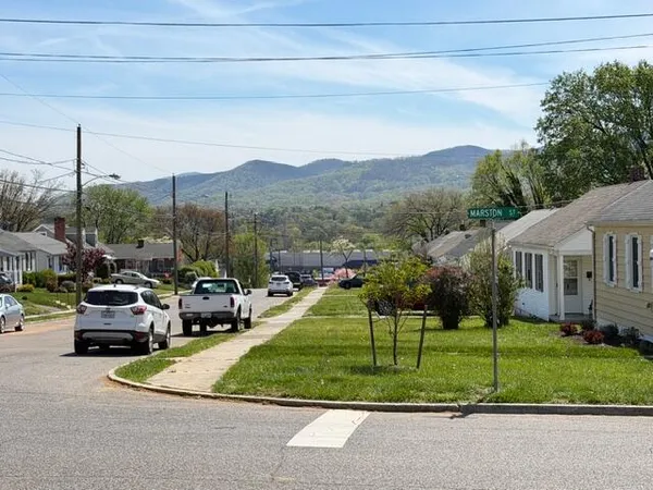 $239,900 | 903 Marston Street, Salem, VA 24153