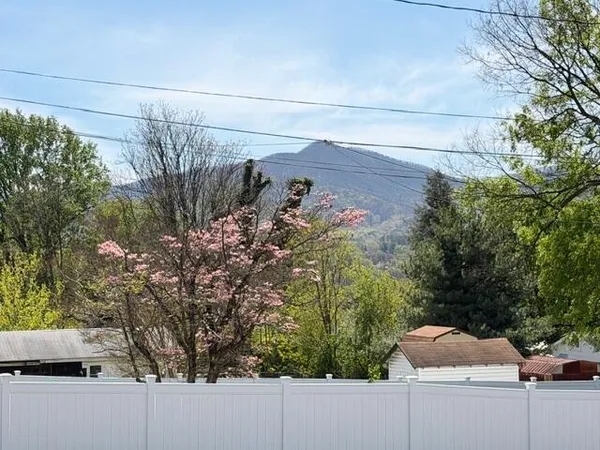 $239,900 | 903 Marston Street, Salem, VA 24153