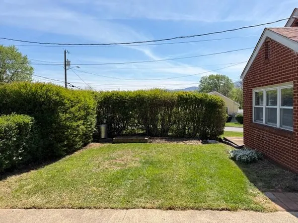 $239,900 | 903 Marston Street, Salem, VA 24153