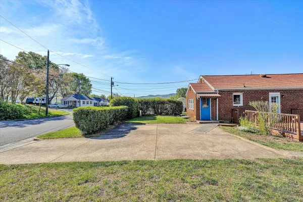 $239,900 | 903 Marston Street, Salem, VA 24153