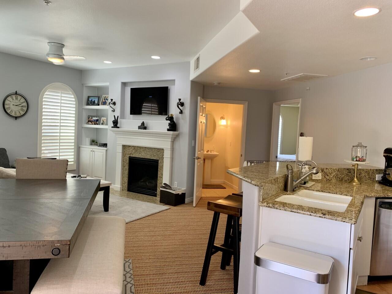 45245 Seeley Drive, Unit 15F La Quinta, CA 92253 - Photo 7 of 12 Billy Kitchen and LR