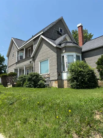 $120,000 | 202 Erickson Street, Elroy, WI 53929