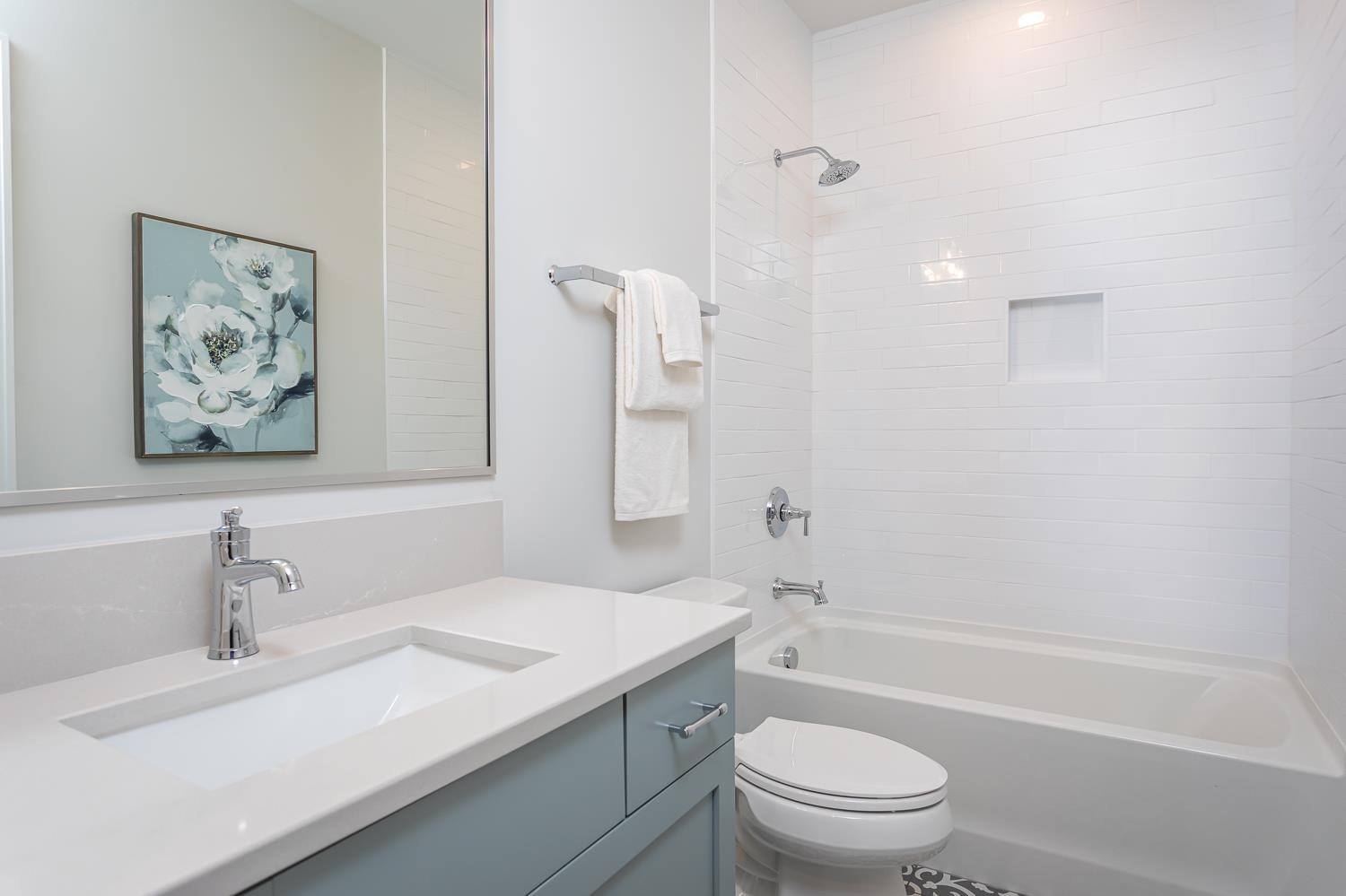506 Cole Street Raleigh, NC 27605 - Photo 31 of 59 2nd Floor Bath