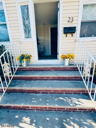 a view of entryway
