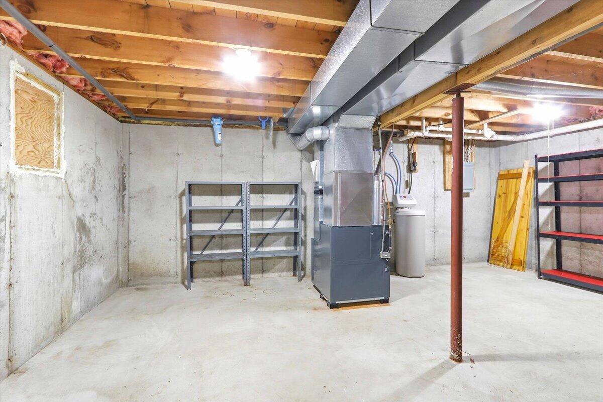 N9261 Perkins Road Farmington, WI 54644 - Photo 33 of 70 Basement
