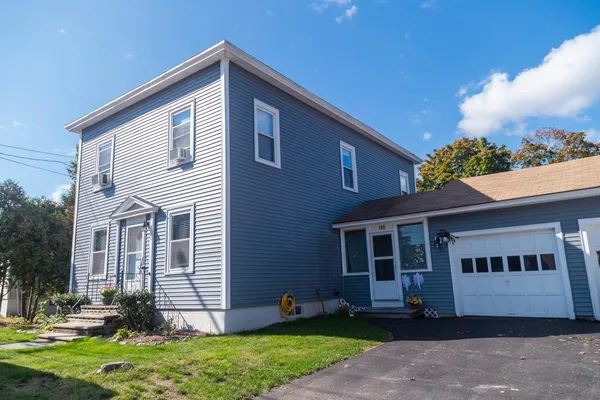$1,995 | 180 Highland Street, Laconia, NH 03246