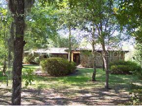 20190 Southwest 93rd Lane Road Dunnellon, FL 34431 - Photo 1 of 1 Primary Photo