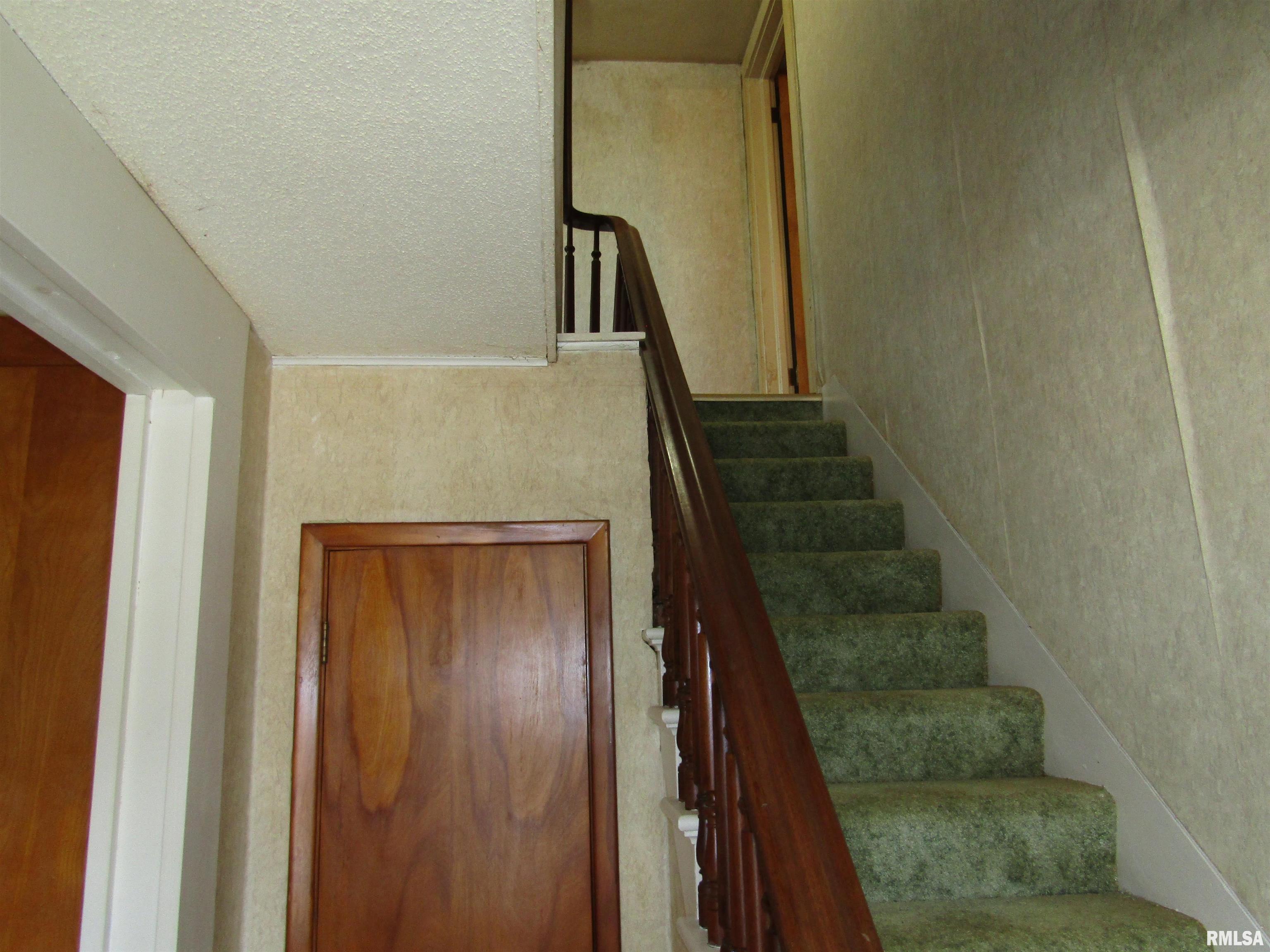 307 South Maple Street Lewistown, IL 61542 - Photo 23 of 31